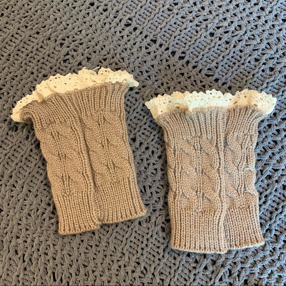 Adorable sweater crochet knit boot / leg warmers - Picture 3 of 3